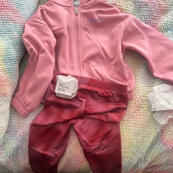 NIKE THERMA-FIT SET FOR GIRLS - Picture 2 of 2